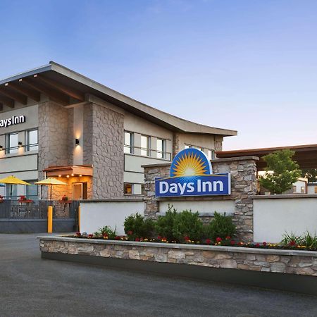 Days Inn By Wyndham Montreal East Eksteriør bilde